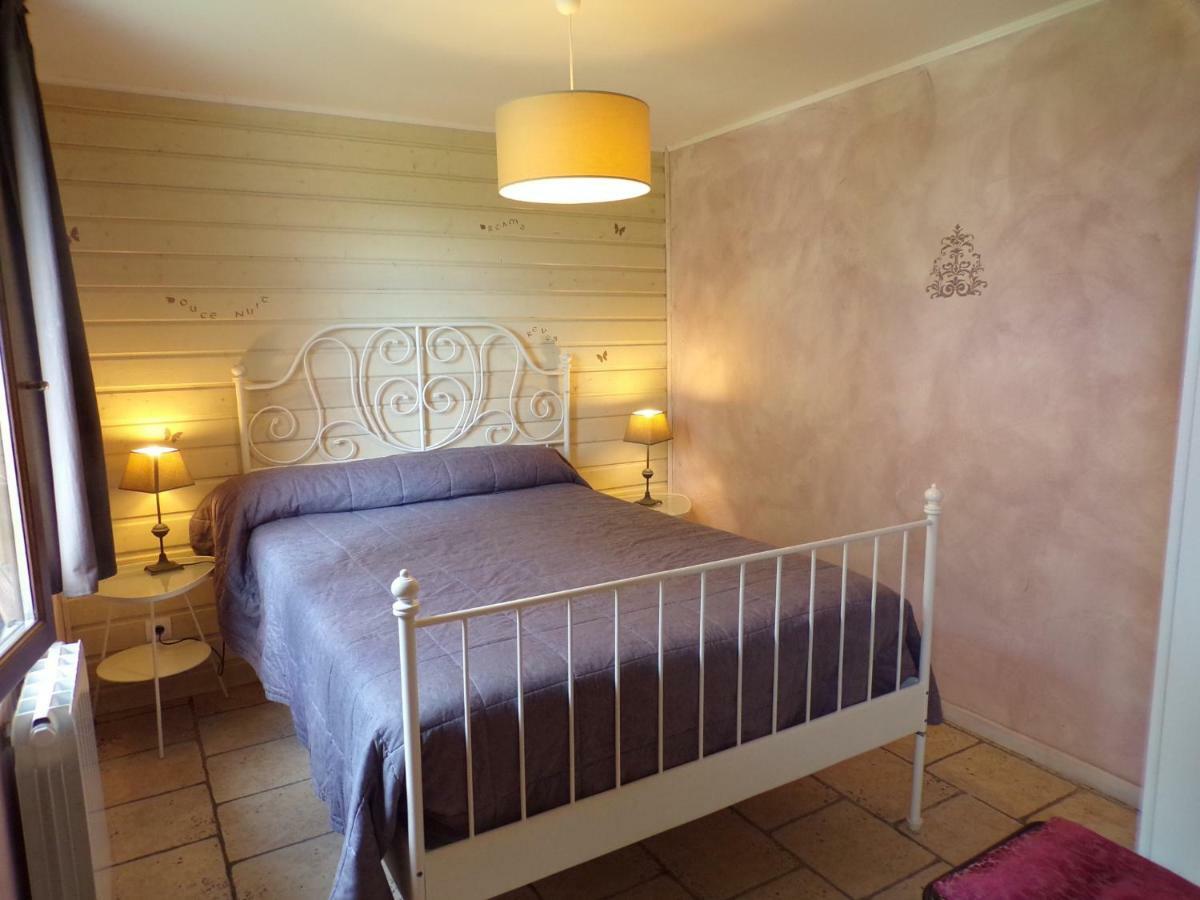 Gîte PEYROUTAS Vignonet Saint Emilion Extérieur photo